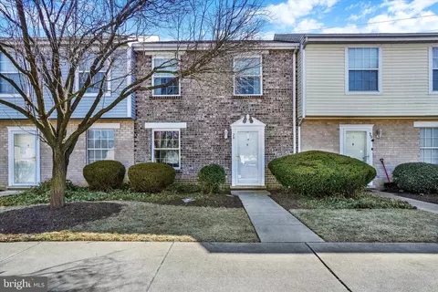 76 Lexton Dr #76, York, PA 17404