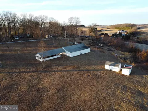 10290 Brogueville Rd, Brogue, PA 17309