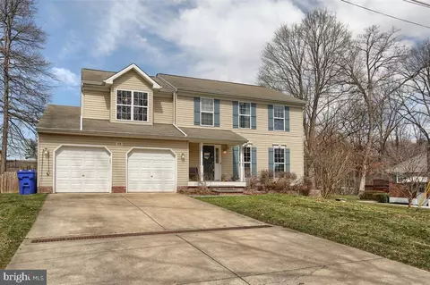616 Eastpoint Rd, New Freedom, PA 17349