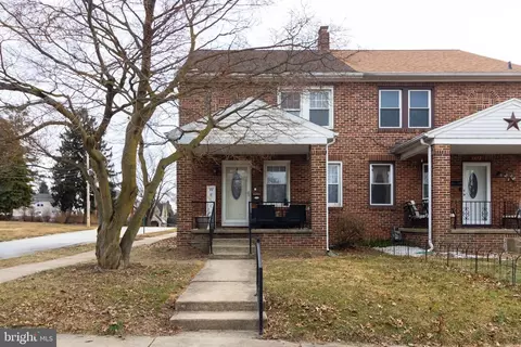 1494 E Philadelphia St, York, PA 17403