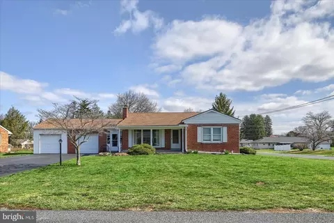 3501 Sycamore Rd, Dover, PA 17315