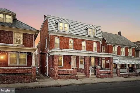 234 S Pleasant Ave, Dallastown, PA 17313