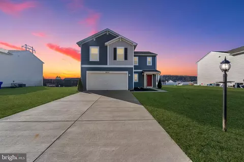 6121 Deborah Dr, Spring Grove, PA 17362