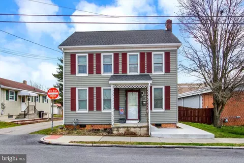 125 Penn St, Hanover, PA 17331