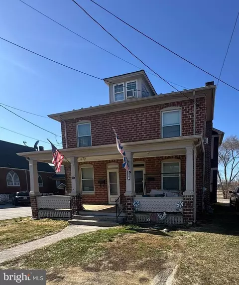 329 331 Frederick St, Hanover, PA 17331
