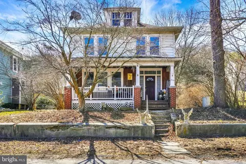 954 2nd St, Mount Wolf, PA 17347