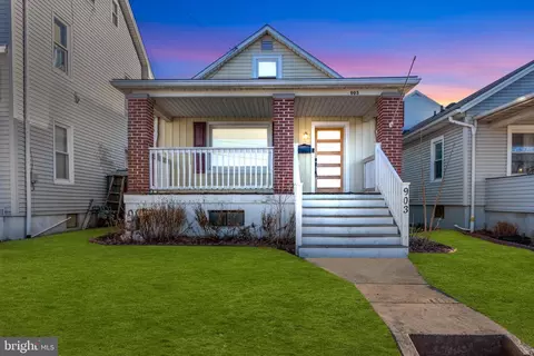 903 York St, Hanover, PA 17331
