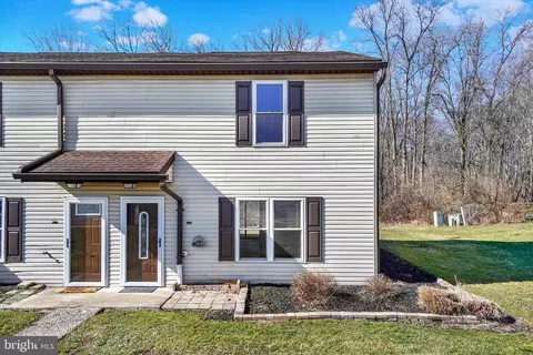 3115 Galaxy Rd, Dover, PA 17315