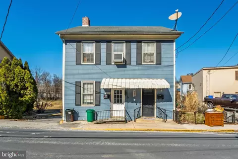 105-107 Hanover St, Glen Rock, PA 17327