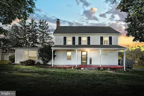 640 Windsor Rd, Red Lion, PA 17356