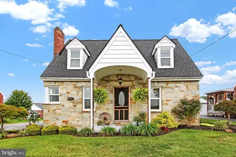 1451 Seven Valleys Rd, York, PA 17408