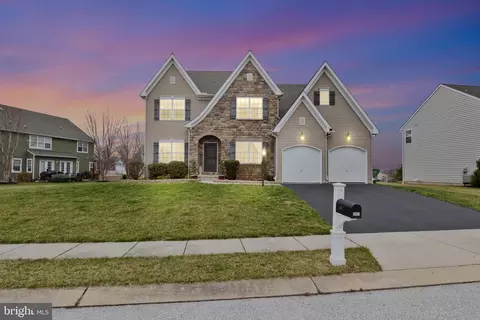 2647 Hummel Dr, York, PA 17404