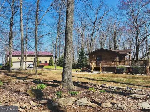 14979 Coke Ct, New Freedom, PA 17349