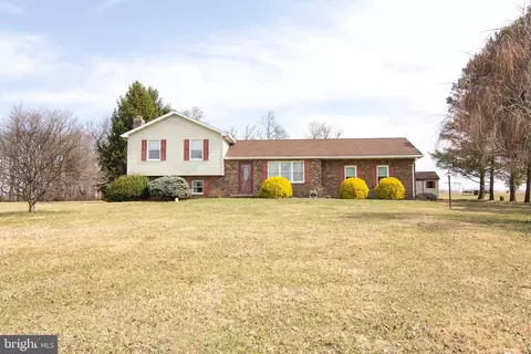 771 Juli Dr, New Freedom, PA 17349