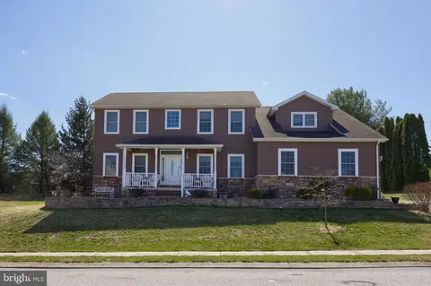 2401 Clairian Dr, York, PA 17403
