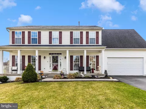 6 Saint Rene Ln, Hanover, PA 17331