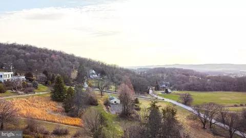 3923 Ridgewood Rd, York, PA 17406