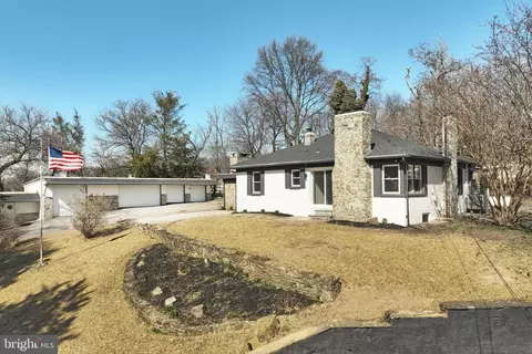 888 Hershey Heights Rd, Hanover, PA 17331