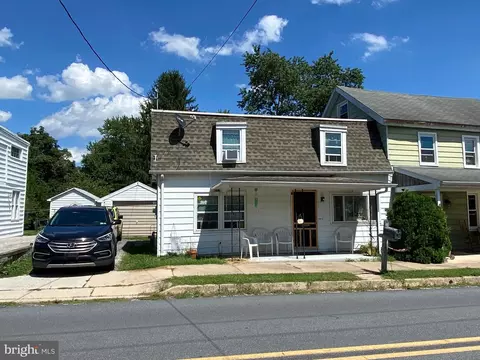 29 Cemetery Rd, Manchester, PA 17345