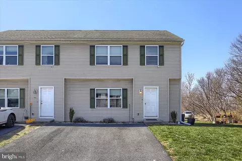 305 D Water St, New Cumberland, PA 17070