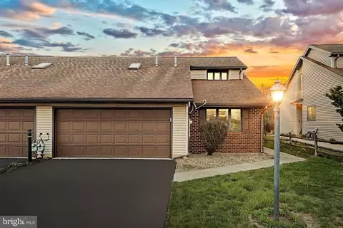 1117 Roosevelt Ct, Hanover, PA 17331