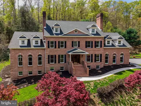 3 Cona Rd, Mechanicsburg, PA 17055