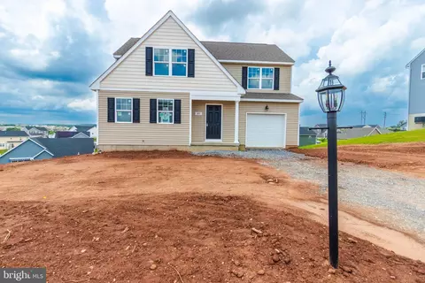 287 Valley View Cir #95, York, PA 17408