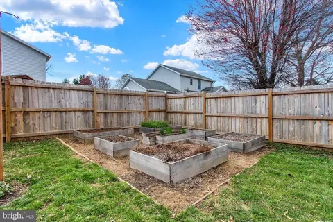 1668 Beech Ln, Hanover, PA 17331 photo 25