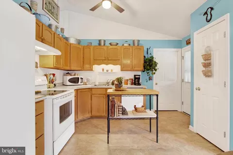 1668 Beech Ln, Hanover, PA 17331 photo 11