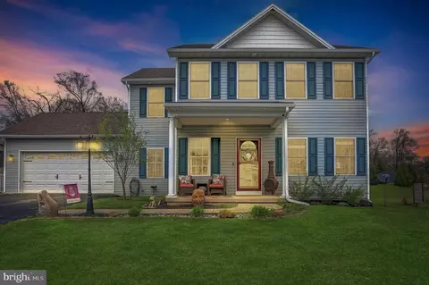 55 Thoroughbred Dr, York Haven, PA 17370