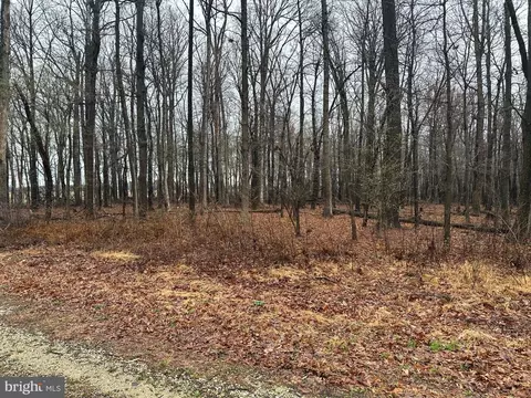 lot Apt 5 Maddox Rd, Stewartstown, PA 17363