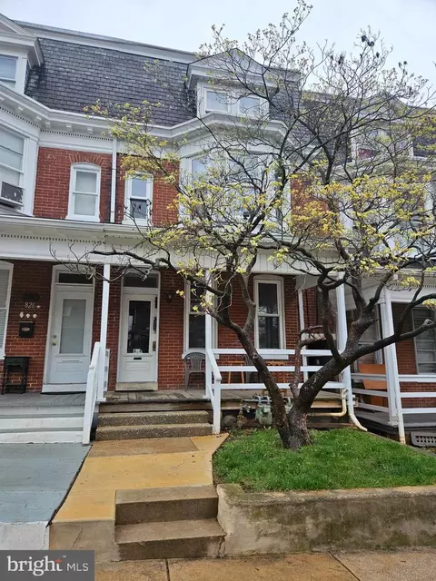 828 W Locust St, York, PA 17401