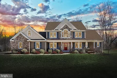 6375 Bull Rd, Dover, PA 17315