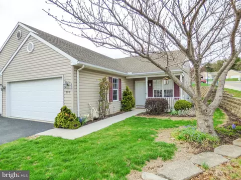 200 Equine Cv #200, Red Lion, PA 17356