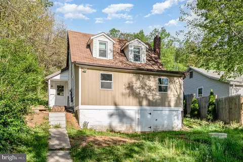 22 Esther Ln, Dillsburg, PA 17019