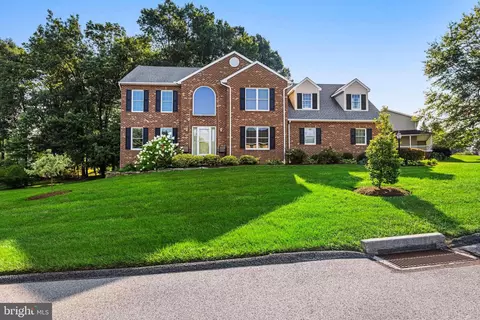 34 Mccurley Dr, New Freedom, PA 17349