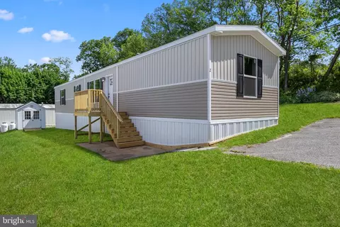 2 Mill St, York, PA 17406