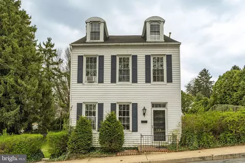 113 Chestnut St, Wrightsville, PA 17368