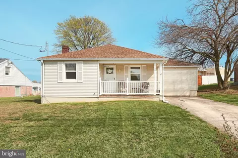 Other - 53 2nd St, Windsor, PA 17366 photo 1 of 10