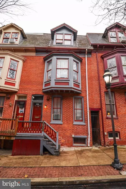 338 E Locust St, York, PA 17403