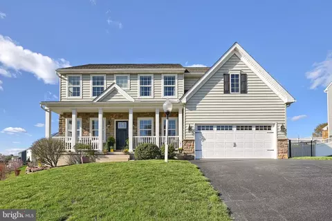 55 Liborio Ln, York, PA 17402