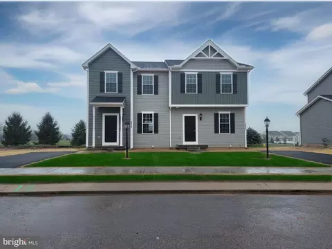 3613 Fieldstone Dr #LOT 159, Dover, PA 17315