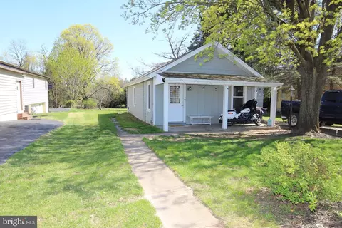 2228 Locust Ln, York, PA 17408