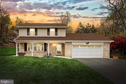 358 Three Hill Rd, Spring Grove, PA 17362