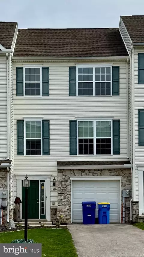 1218 Knob Run, York, PA 17408