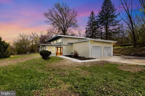 1350 Cly Rd, York Haven, PA 17370