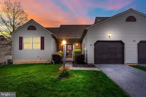 114 Megan Way #36, Lewisberry, PA 17339