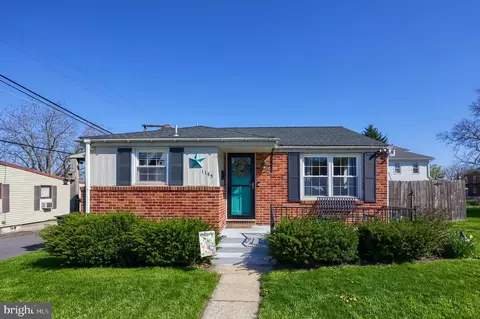1145 Springdale Ave, York, PA 17403