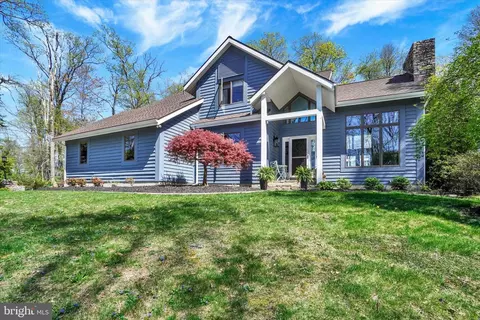 3602 Bowers Rd, Stewartstown, PA 17363