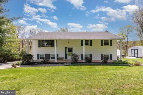 80 Wedgewood Cir, Etters, PA 17319